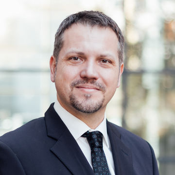 Prof. Dr. Frederik Armknecht